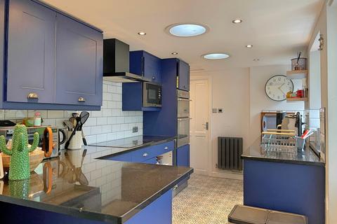 3 bedroom property for sale, North Road, Tollesbury, Maldon, CM9