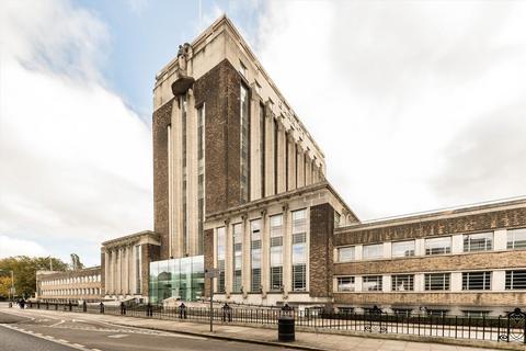 1 bedroom flat to rent, Great West Road, Brentford TW8
