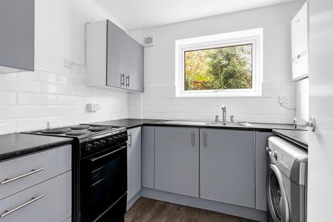 1 bedroom apartment for sale, London Road, Hertford