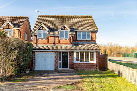 Grasslands, Horley RH6