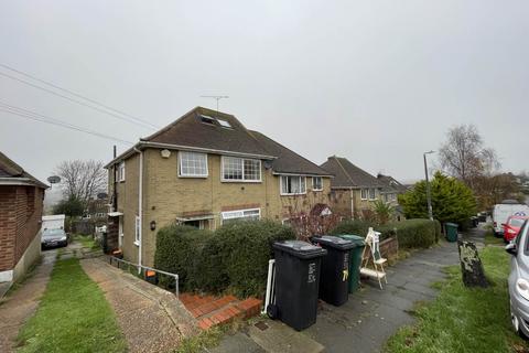 3 bedroom maisonette to rent - Westfield Crescent, Brighton,