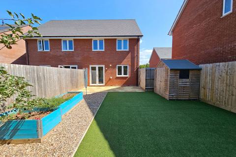 3 bedroom semi-detached house to rent, Muntjac Road, Langford