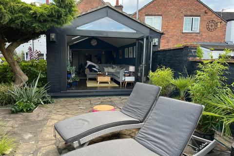 4 bedroom house for sale, The Green, Aston on Trent DE72