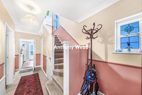 undefined, Dawlish Avenue, Palmers Green, N13