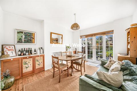 undefined, Dawlish Avenue, Palmers Green, N13