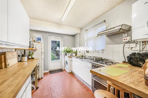 undefined, Dawlish Avenue, Palmers Green, N13
