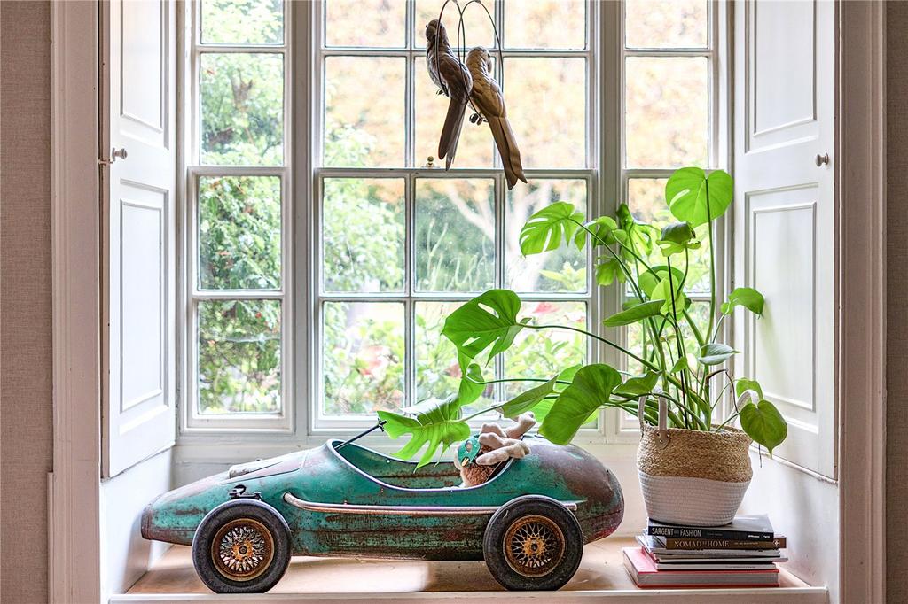 Family Room Details