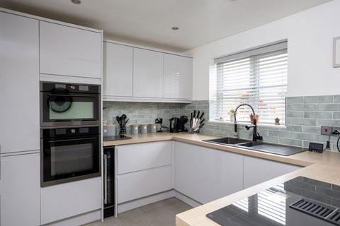 undefined, Hudson Close, York YO41
