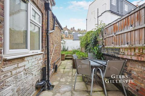 undefined, Curwen Road, London, W12