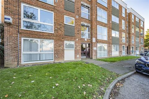 2 bedroom apartment for sale, Deborah Close, Isleworth