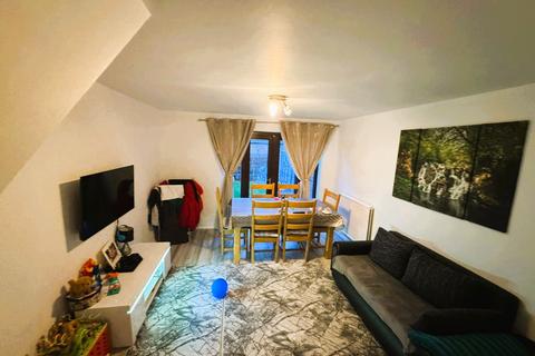 undefined, Apsledene, Gravesend, Kent