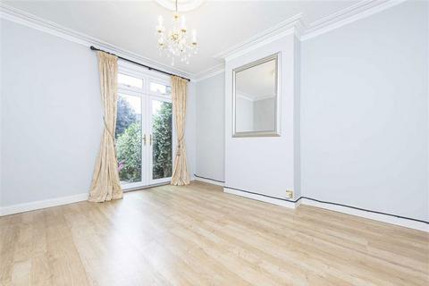 undefined, Lower Richmond Road, London SW14