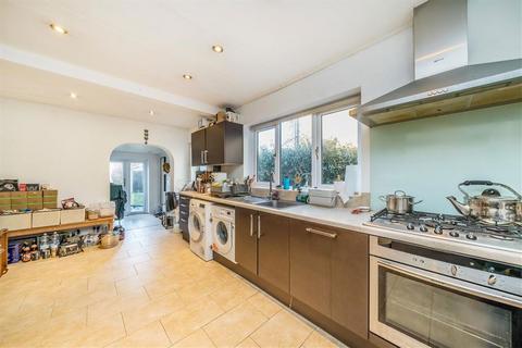 4 bedroom terraced house to rent, Lower Richmond Road, London SW14