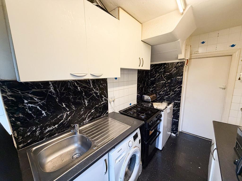 Beechfield Gdns RM7