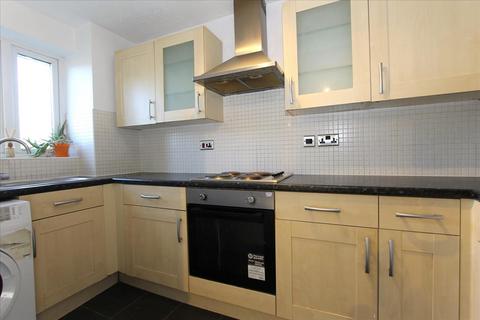 1 bedroom flat to rent, Milestone Close, London, N9