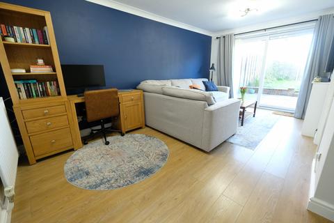 3 bedroom terraced house for sale, Acorn Close, Marchwood SO40