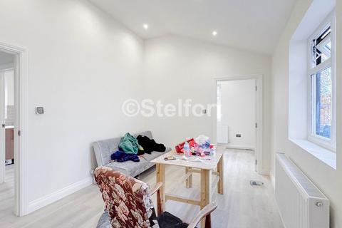 undefined, Seven Sisters Road, London, N15