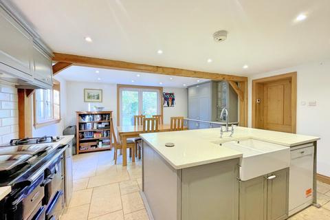 5 bedroom property for sale, Coggeshall Road, Kelvedon, Colchester, CO5