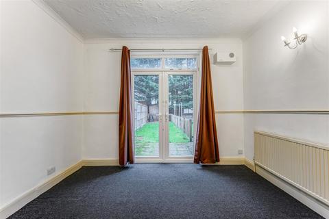 undefined, New North Road, Hainault, Ilford