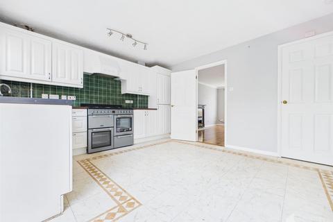 undefined, Fairfield Way, Stevenage SG1