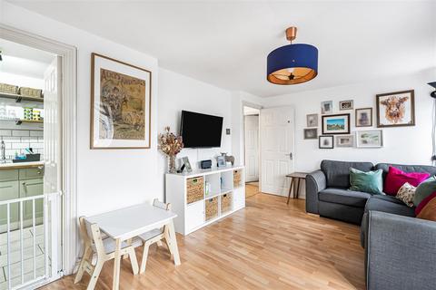 undefined, Redwood Gardens, North Chingford