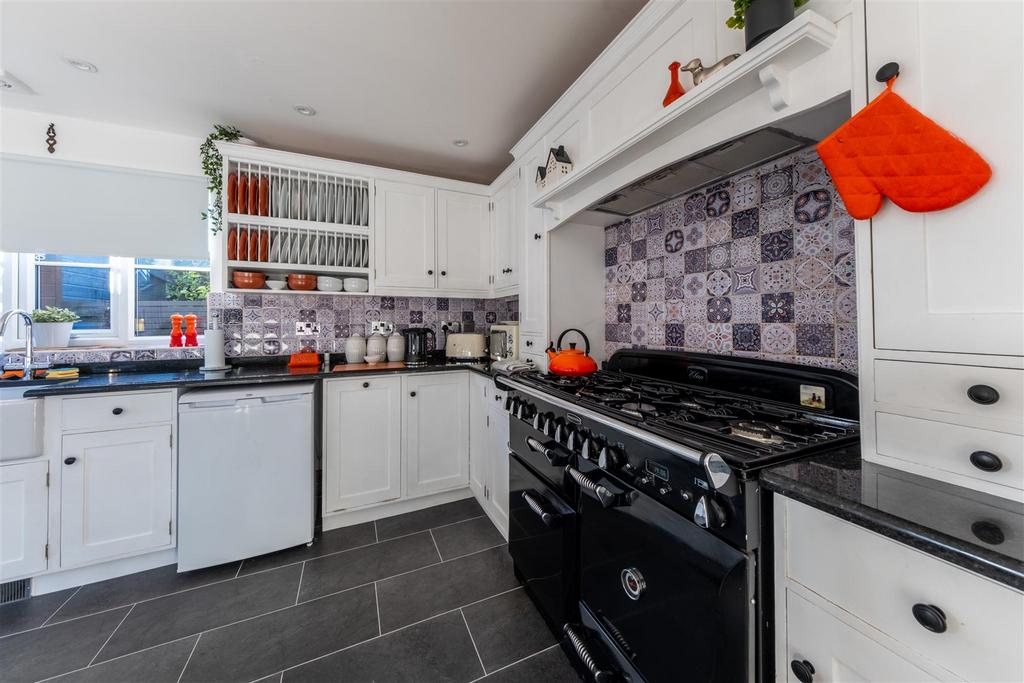 Eyton Cottage-002.jpg
