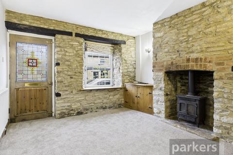 2 bedroom end of terrace house to rent, Corn Street, Witney, Oxfordshire, OX28