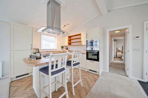 2 bedroom park home for sale, Ranksborough Hall Park, Oakham LE15