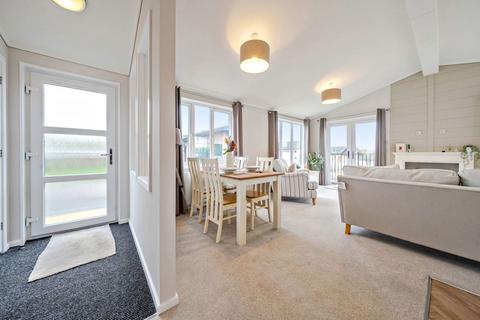 2 bedroom park home for sale, Ranksborough Hall Park, Oakham LE15