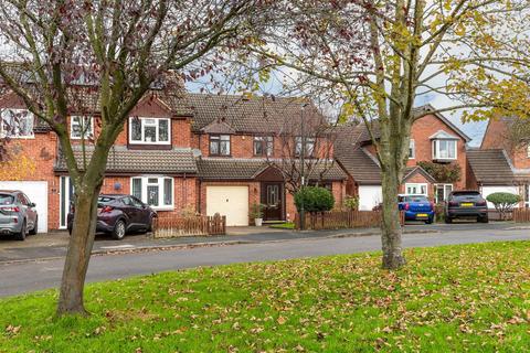 4 bedroom detached house for sale, Glenn Way, Derby DE72