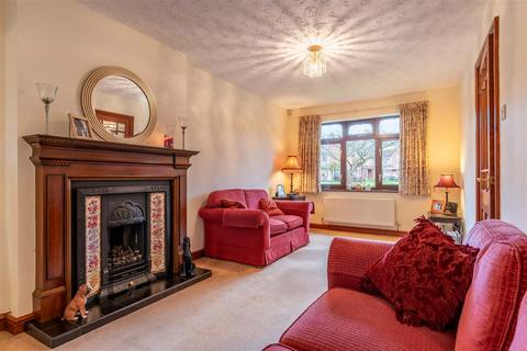 4 bedroom detached house for sale, Glenn Way, Derby DE72