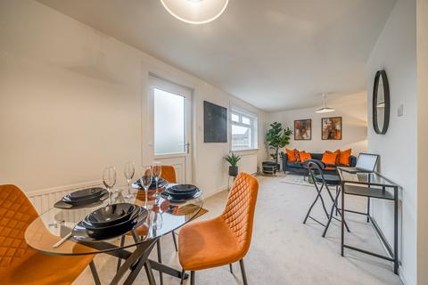 undefined, 26 Camperdown Court, Helensburgh, G84 9HJ