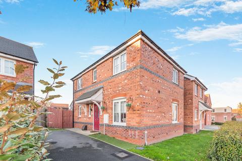 3 bedroom detached house for sale, Rhodfa Caradog, Oakenholt, CH6