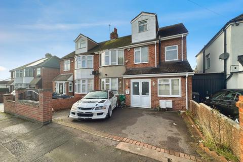 4 bedroom semi-detached house for sale, Nursery Road, Leicester LE5