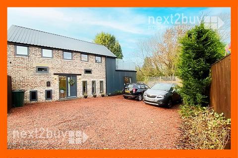 4 bedroom detached house for sale, Cross House Cottage, The Green, Wallsend