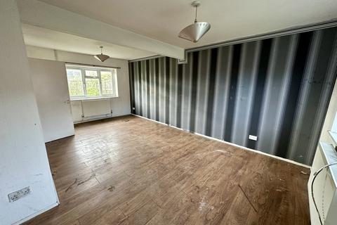 3 bedroom semi-detached house for sale, 58 Field Crescent, Shrewsbury, Shropshire SY1 4PQ