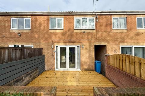 2 bedroom terraced house to rent, Oakfern Grove, High Green, S35