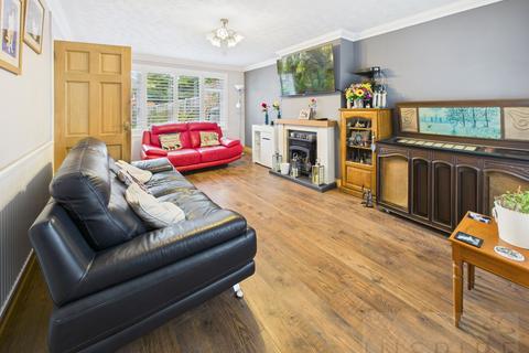 undefined, Ridgeside, Crawley RH10