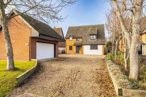 4 bedroom detached house for sale, Crown Road, Old Buckenham