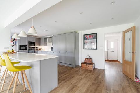 4 bedroom detached house for sale, Crown Road, Old Buckenham