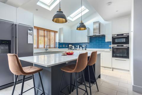 4 bedroom detached house for sale, Worple Road, Surrey TW18