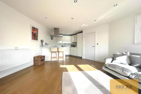 2 bedroom apartment to rent, The Broadway, Loughton IG10
