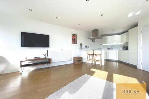 2 bedroom apartment to rent, The Broadway, Loughton IG10
