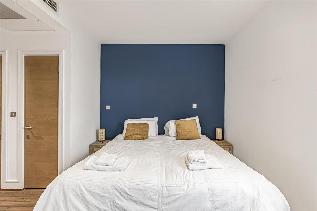 Flat 15  226 Upper Richmond road-13.JPG