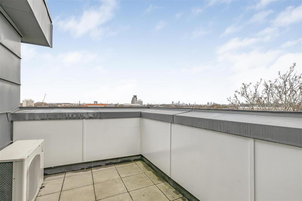 Flat 15  226 Upper Richmond road-21.JPG