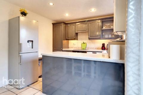 3 bedroom detached house for sale, Meadenvale, Parnwell