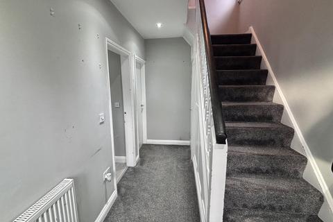 3 bedroom semi-detached house for sale, Glen Parva, Leicester LE2