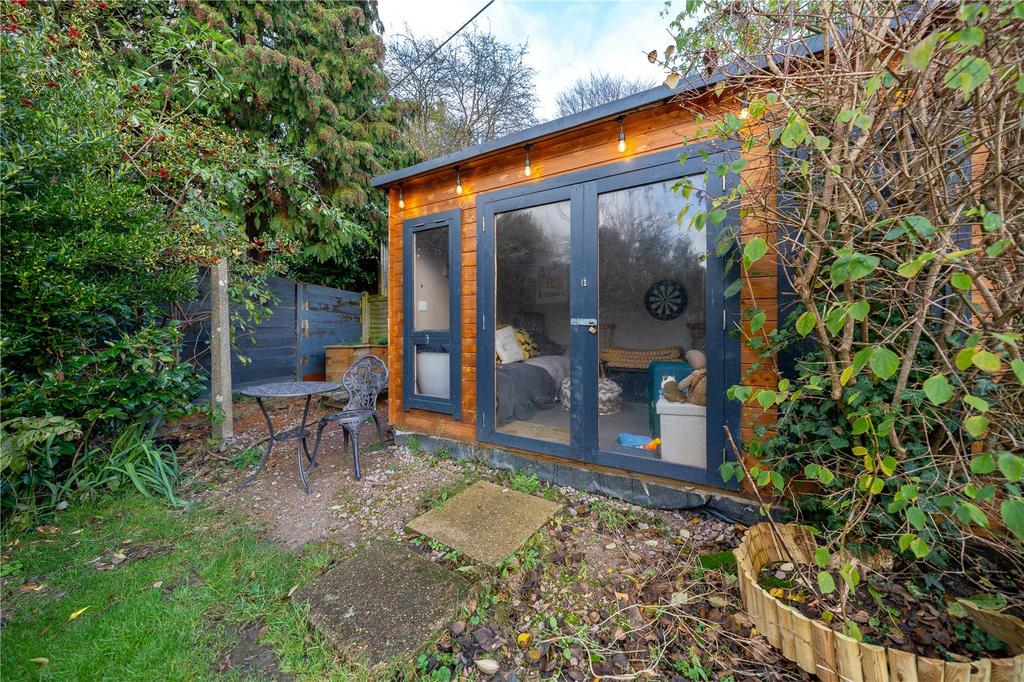 Garden Cabin