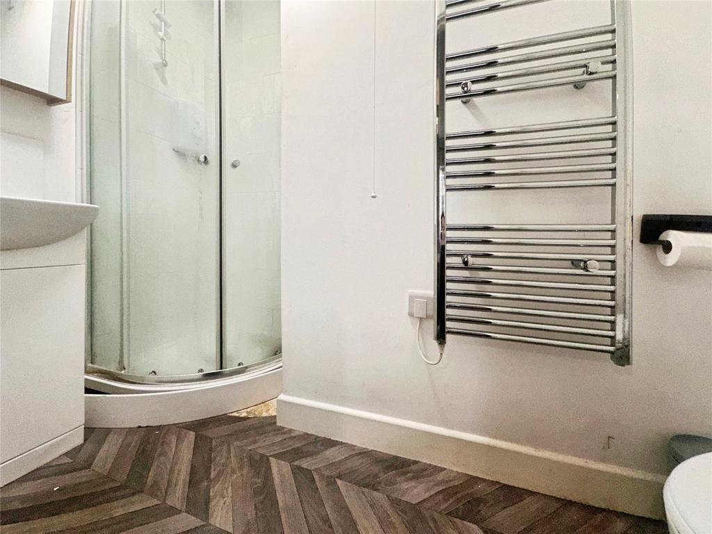Ensuite Shower Room