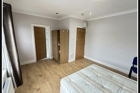 undefined, Northolt Road, Harrow HA2